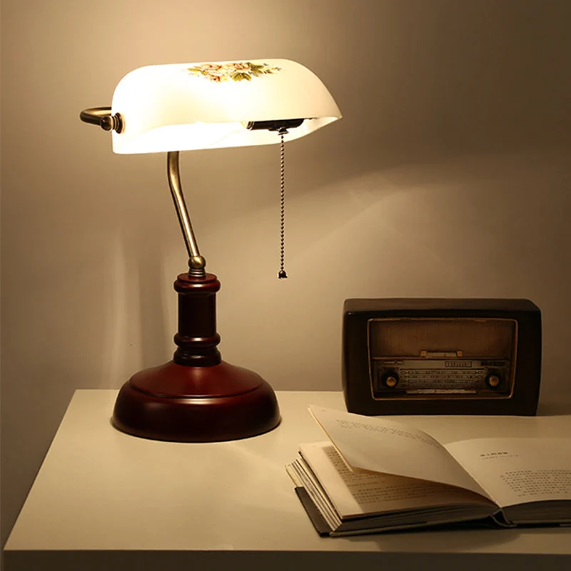 Vintage Bordlampe i Halvcylinder - Retro Stil med Blødt Lys