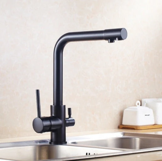 Køkkenarmatur med Vandfilter – Rent Vand & Stilrent Design