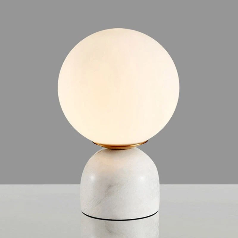 Elegant Bordlampe med Glasglobus og Stabil Stenbase
